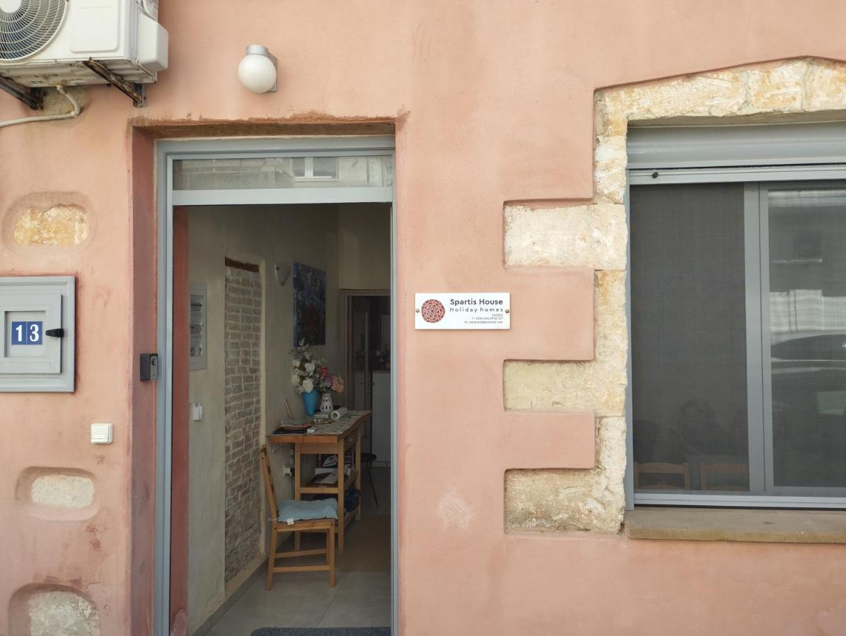 Spartis House 50M From The Beach Chrissi Akti Chania Exterior foto